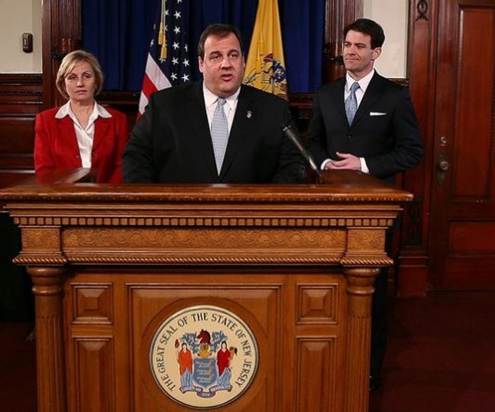 Former Christie Aides Seek To Block Subpoenas In Bridge Inquiry