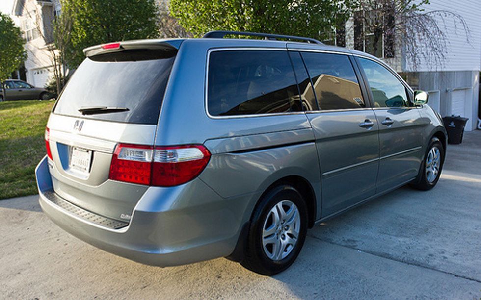 Honda Recalling 900,000 Odyssey Minivans With Fire Risk