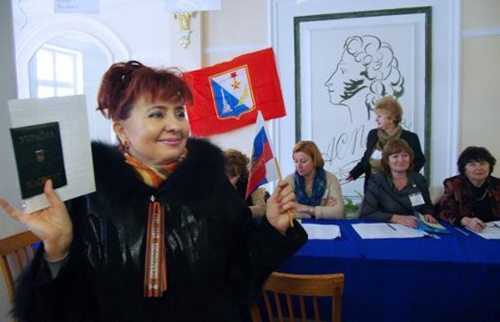 Crimea Votes On Joining Russia Amid Soaring Tensions