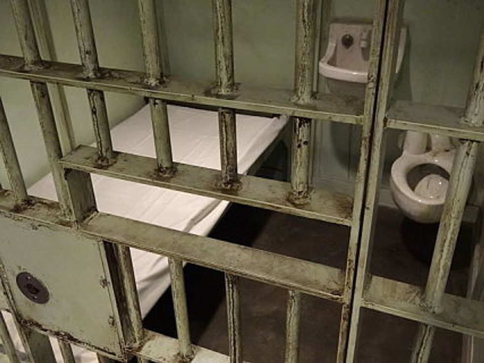 Illinois Supreme Court Orders Hearings For About 100 Inmates Sentenced To Life As Juveniles