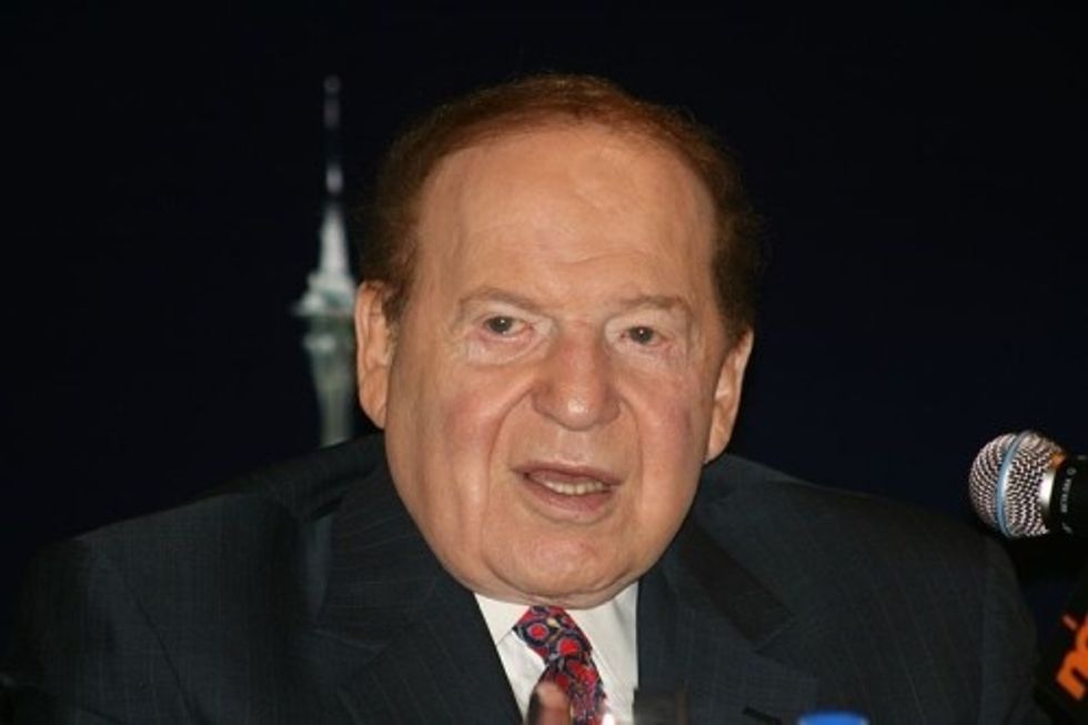 Jeb Bush Leads GOP Hopefuls To Vegas To Woo Sheldon Adelson