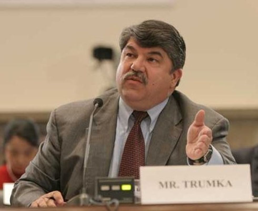 AFL-CIO’s Trumka Challenges Heritage’s DeMint On The Minimum Wage