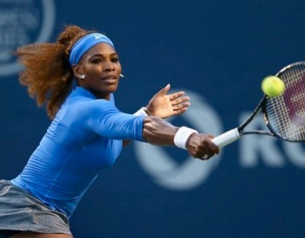 Serena Powers Into Miami Final
