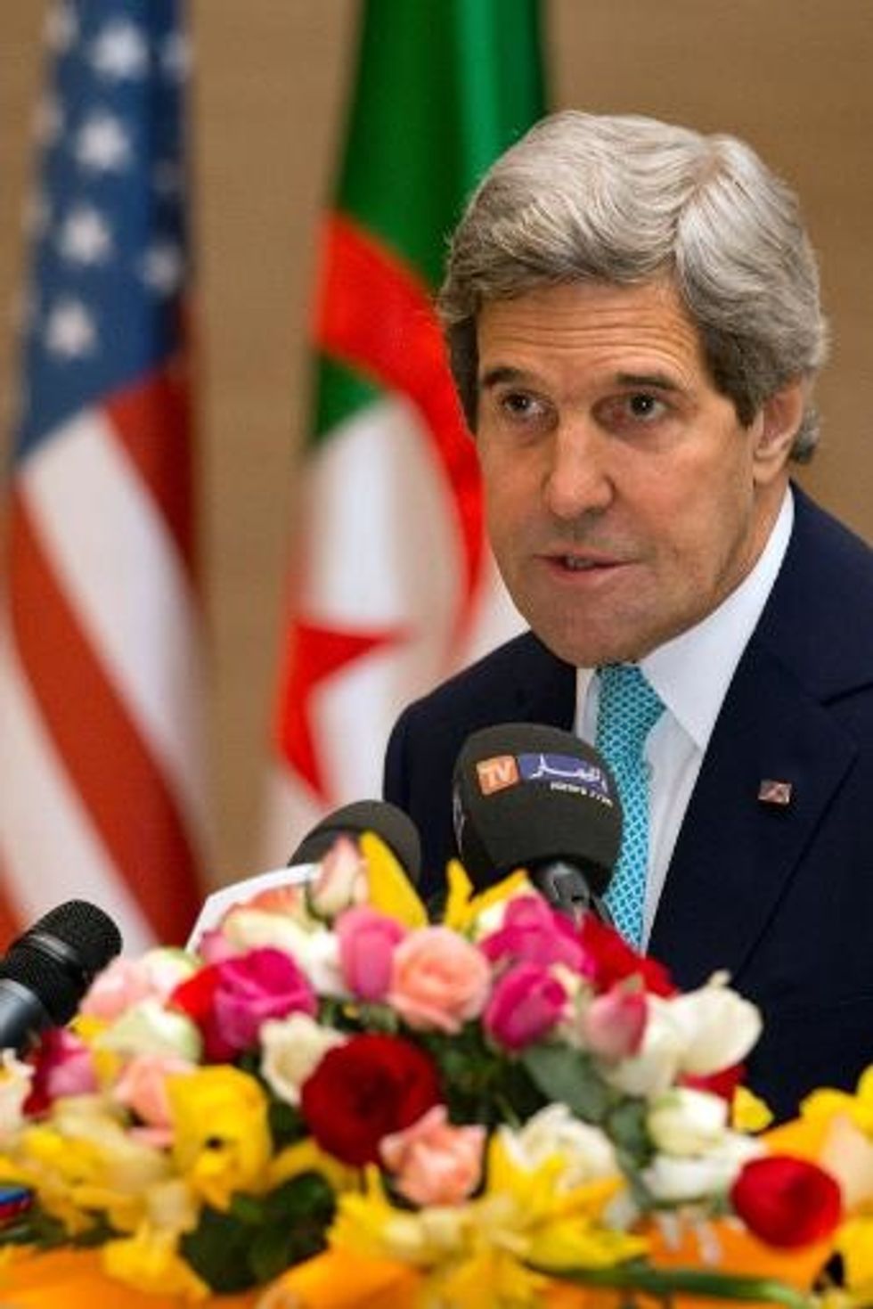 Frustrated Kerry Urges Leadership From Israel PM, Abbas