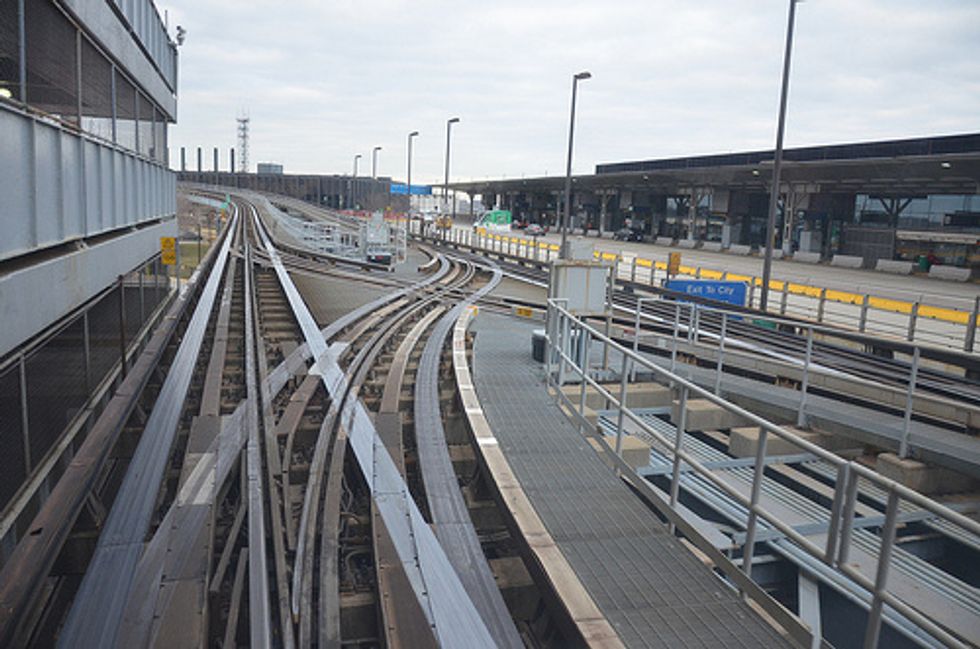 Chicago Commuter Train Going Too Fast For Emergency Brakes To Work