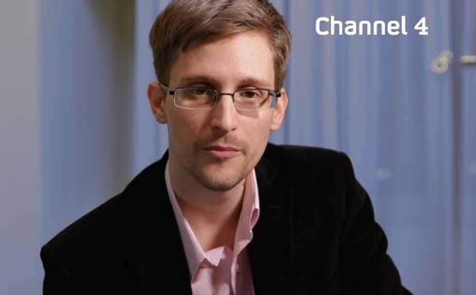 WATCH: Edward Snowden Quizzes Vladimir Putin On Russian Surveillance