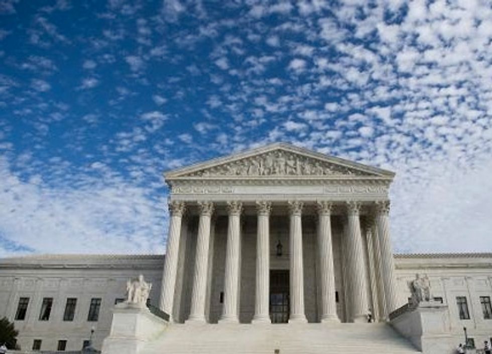 Supreme Court Hears Arguments In Aereo Online TV Case
