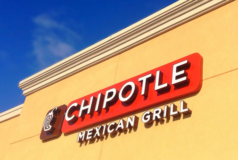 Chipotle To Customers: Don’t Bring Assault Rifles To Meals