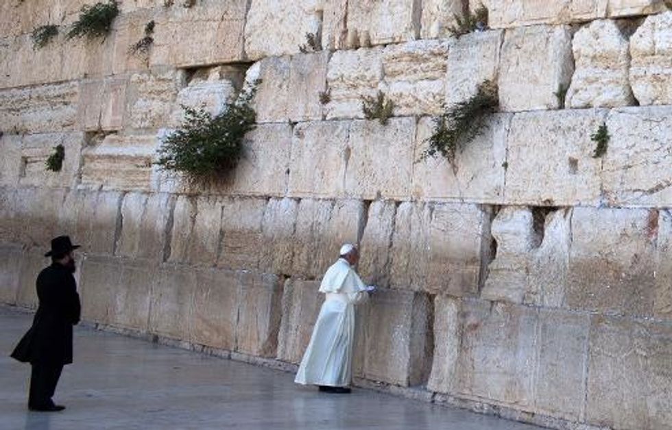 Pope Ends Holy Land Pilgrimage