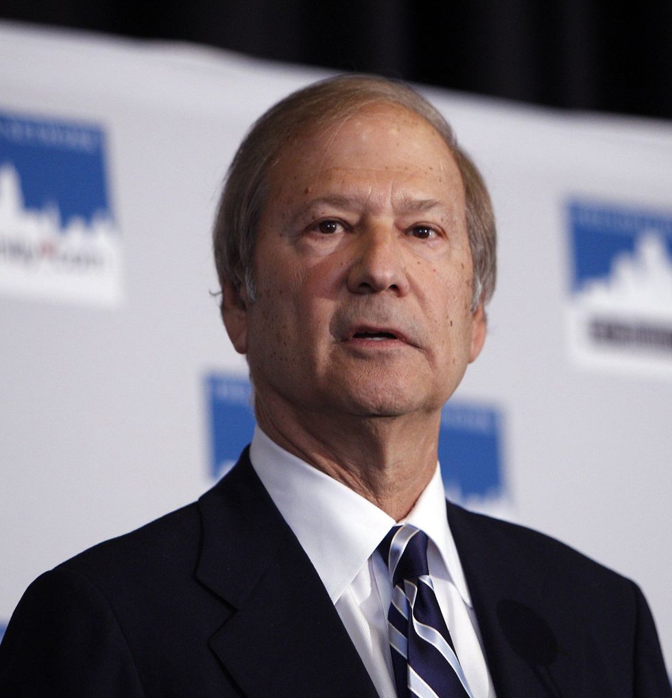 Philadelphia Inquirer Owner Lewis Katz Is One Of Seven Killed In Private Jet Crash