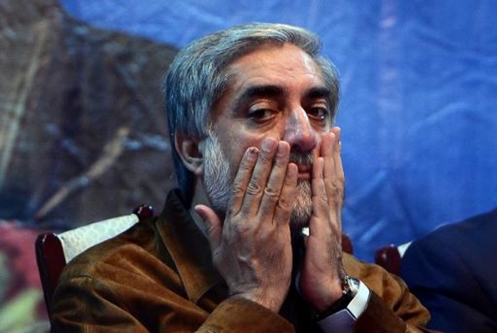 Afghan Election Front-Runner Abdullah Escapes Assassination Attempt