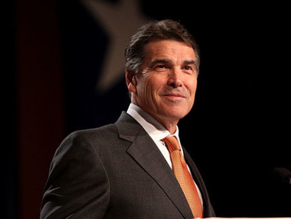 Rick Perry Shares The Love With California, Hillary Clinton