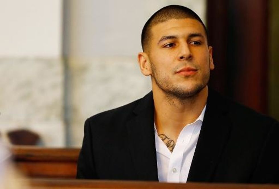 Hernandez Challenges Lloyd Case Evidence