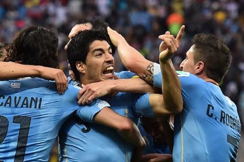 Suarez Double Puts England On The Brink