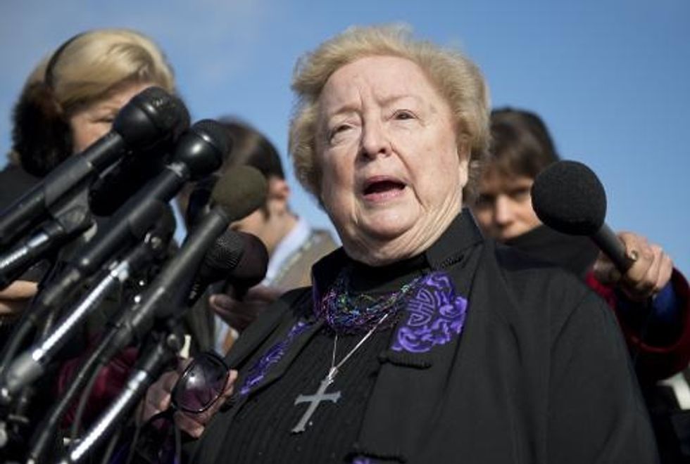 U.S. Top Court Strikes Down Abortion-Clinic Buffer Zone