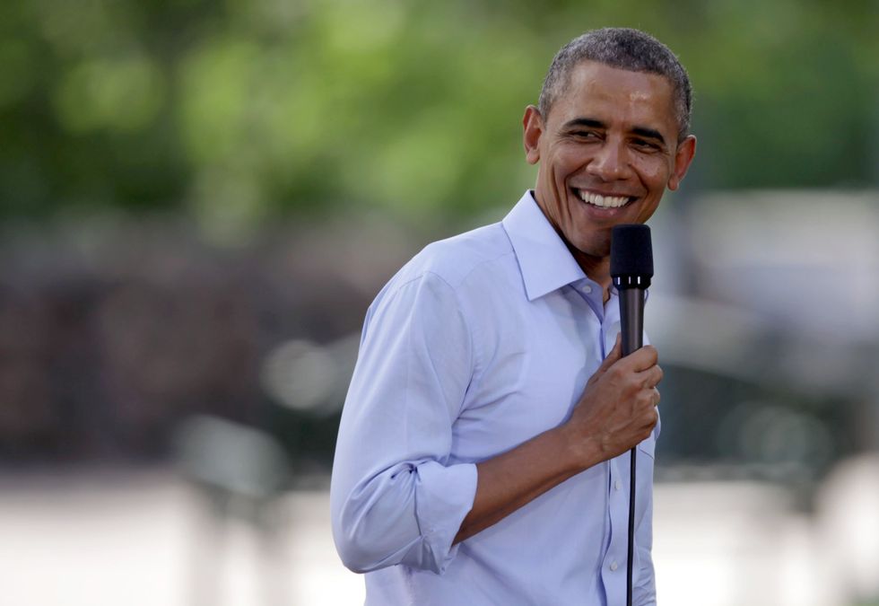Obama Brings Middle-Class Message To Minnesota