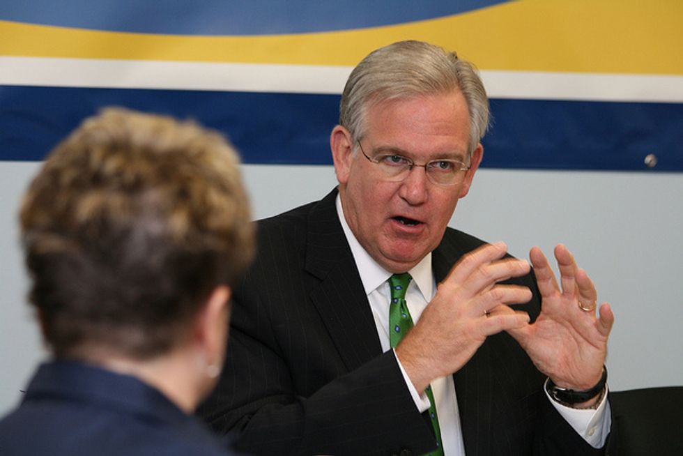 Missouri Governor Jay Nixon Vetoes ‘Extreme’ Abortion Bill