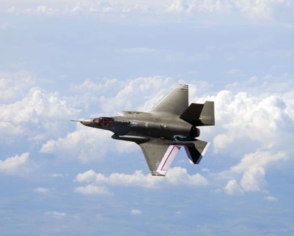 US F-35 Fighter Jets Cleared To Fly After Engine Fire