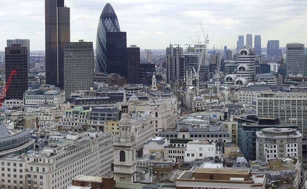 Britain Arrests Hundreds Of Suspected Pedophiles