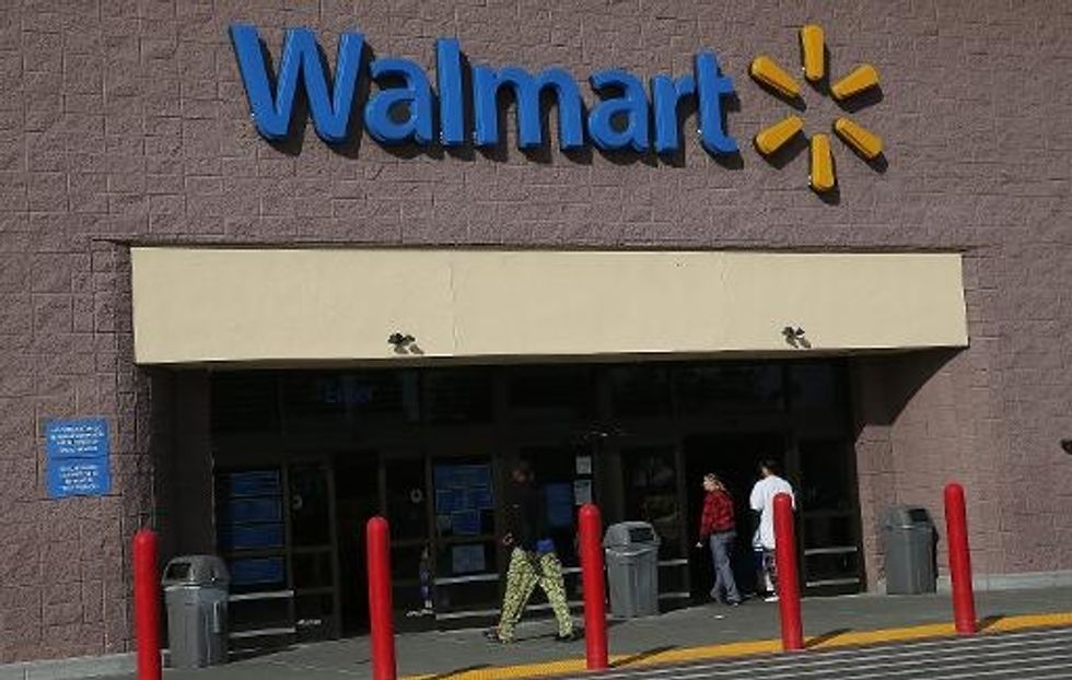 Wal-Mart Replaces Chief Of U.S. Division