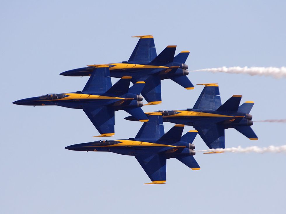 Female Naval Academy Grad Named To Blue Angels Squadron
