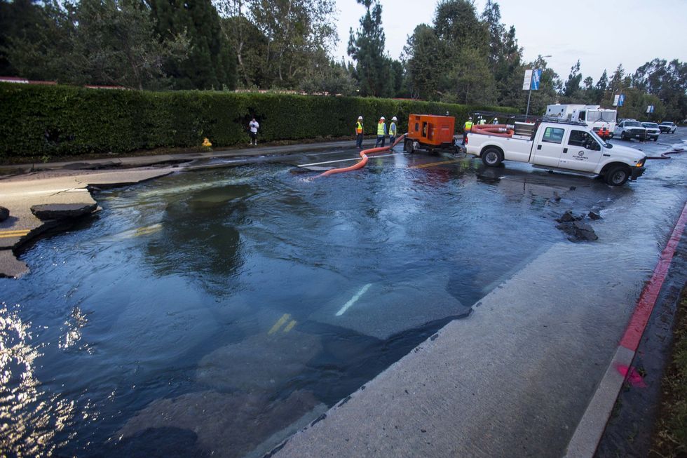 Massive Water Main Break Floods Area Near UCLA