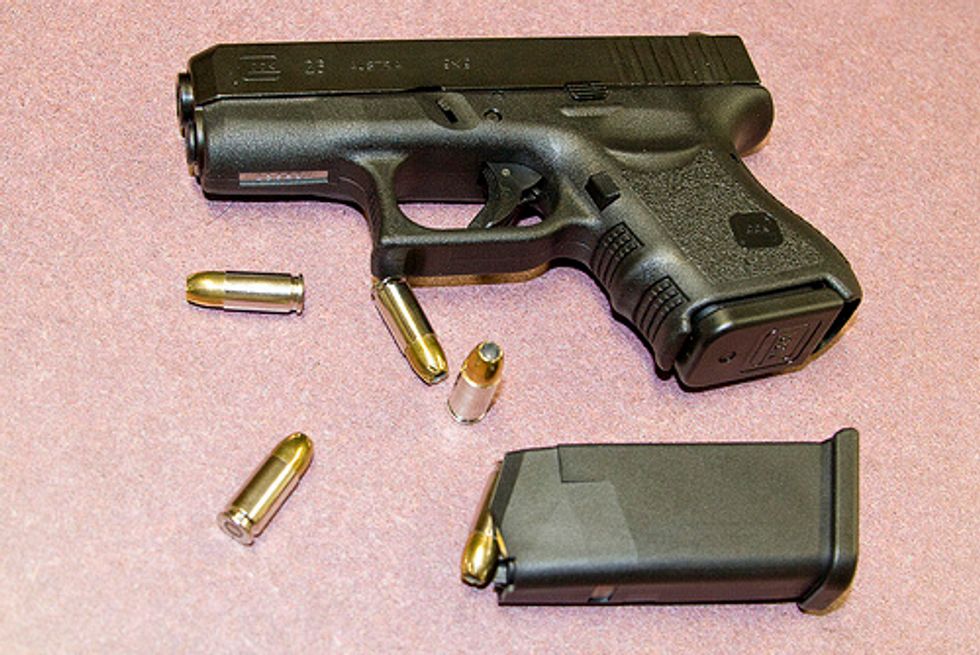 Federal Judge Rules Against DC Ban On Carrying Guns