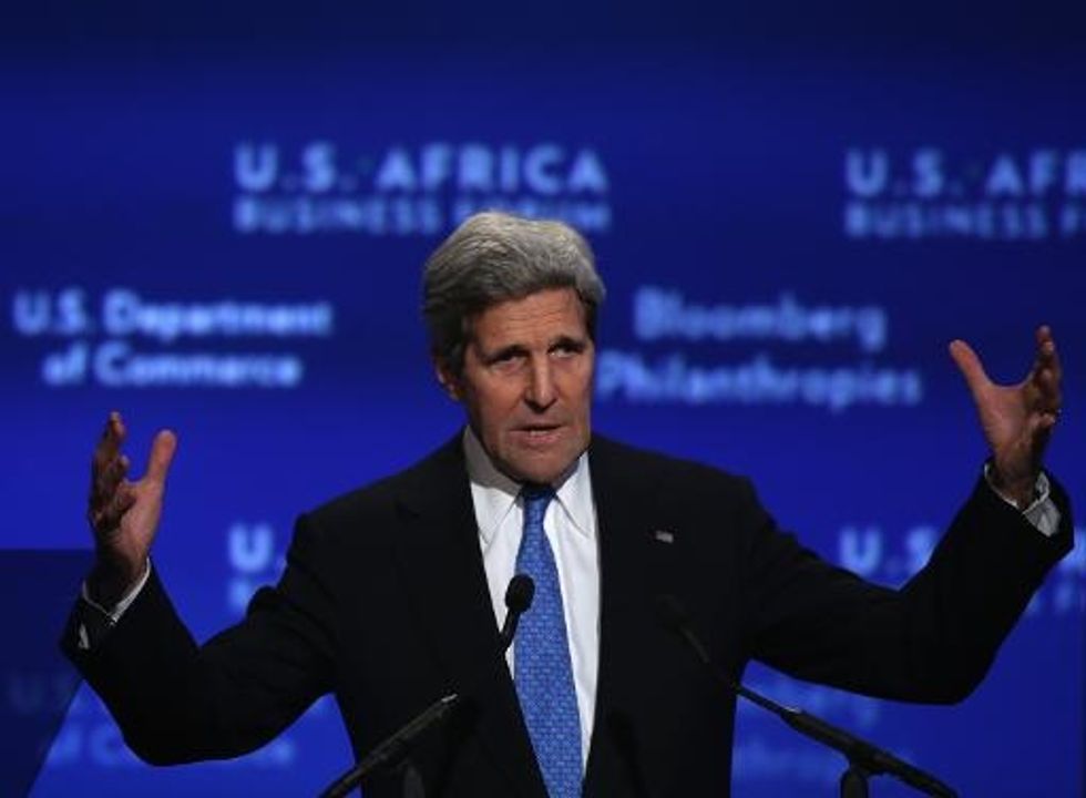 Kerry In Kabul To Push For New President Within Weeks