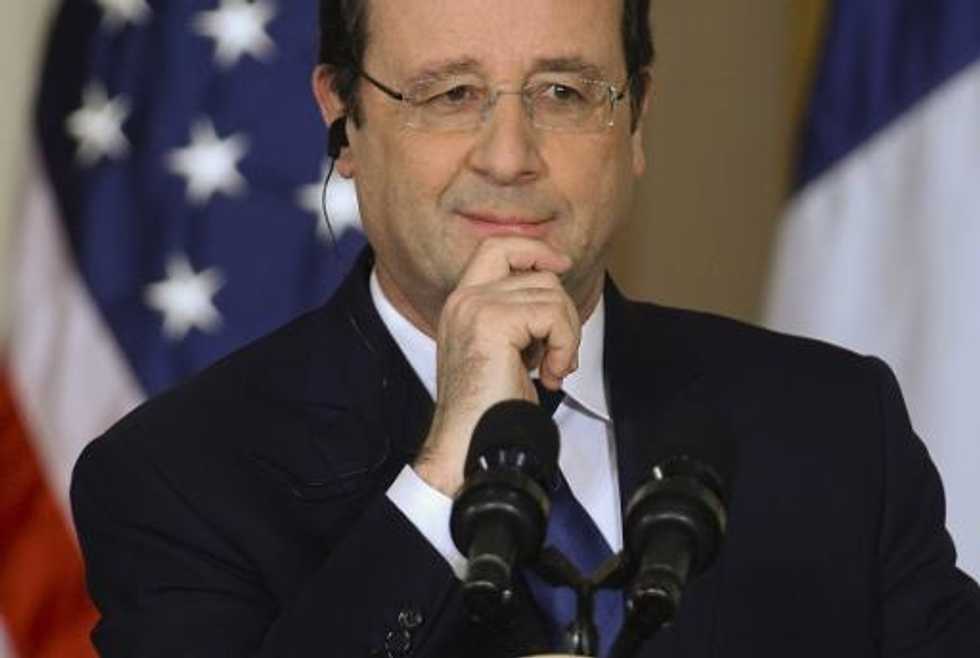 French Actress Wins Criminal Case Over Hollande Affair Pics
