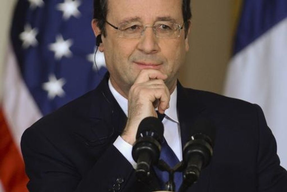 French Actress Wins Criminal Case Over Hollande Affair Pics