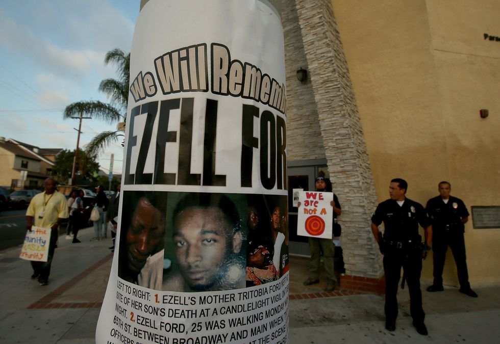 Police Shooting Tests South L.A.’s Fragile Goodwill Toward Cops