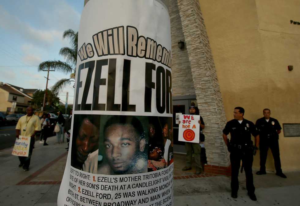 Police Shooting Tests South L.A.’s Fragile Goodwill Toward Cops