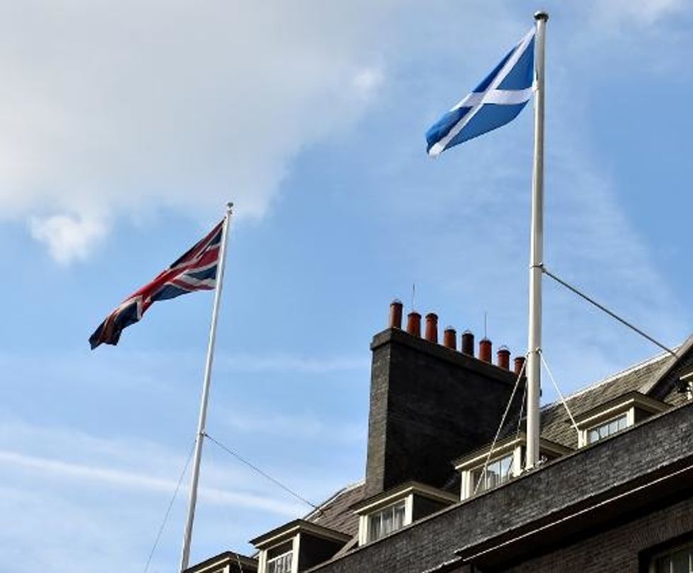 British Party Leaders Head To Scotland As Vote Tightens