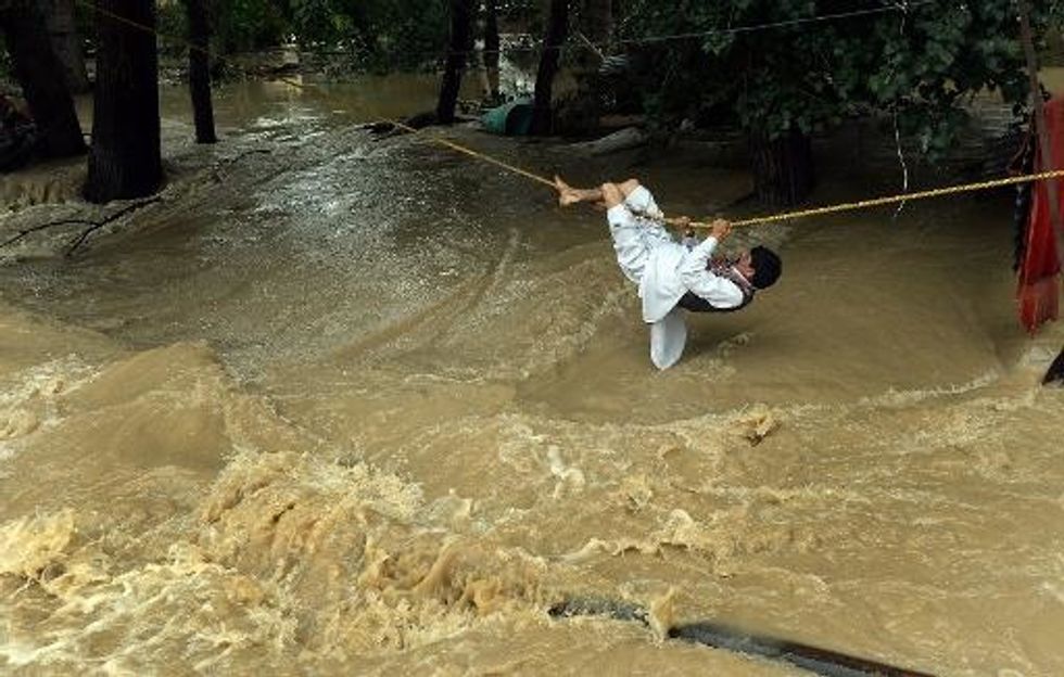 Troops Working To Rescue Stranded People In Kashmir