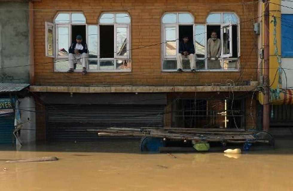 Disease Fears Hit Pakistan, India Flood Survivors