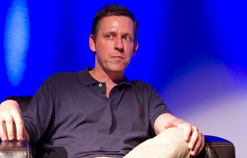 Peter Thiel's Right-Wing Dating App Can't Perform For Clients