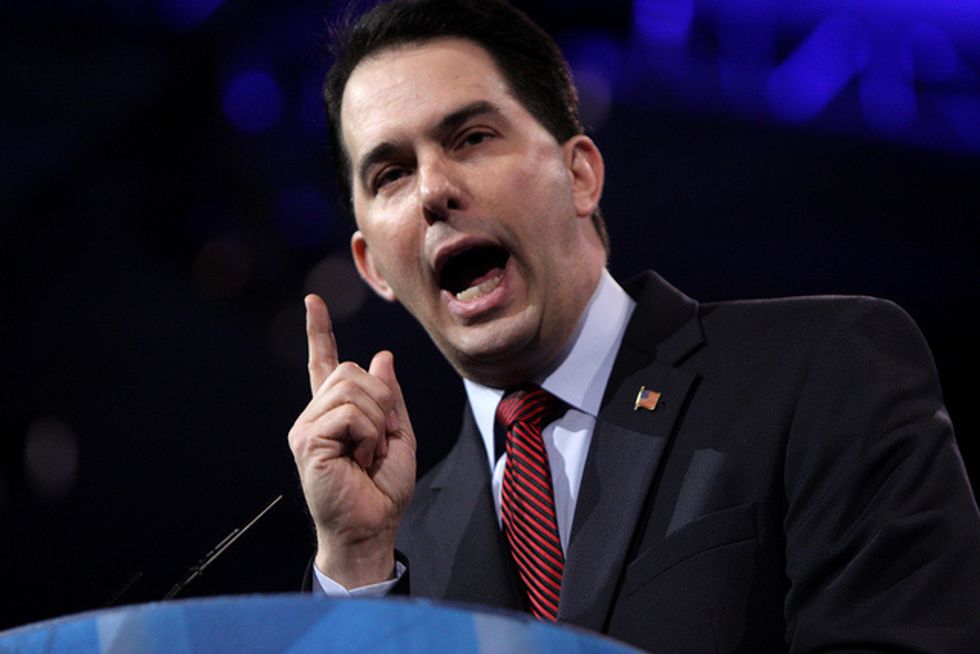 In Wisconsin, Democrats Try Moderation In Fight With Scott Walker