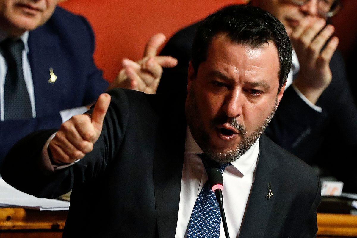 Salvini fa il moderato e guarda agli Stati Uniti di Trump