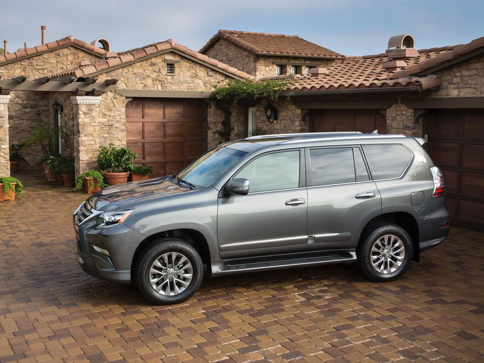 Lexus LX