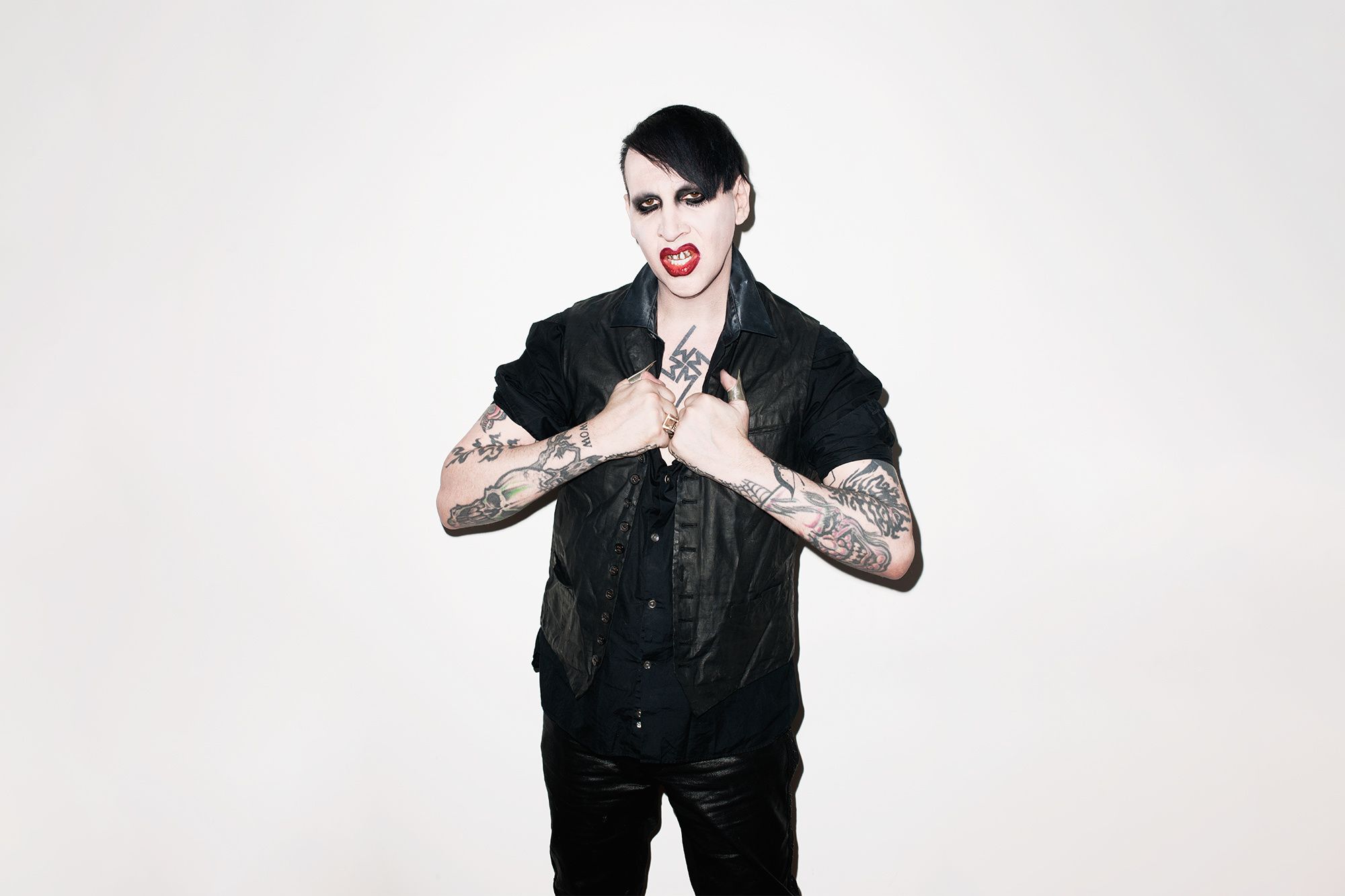 Fashion песня manson. Мэрилин мэнсон. Мэрилин мэнсон 2022. Marilyn Manson young. Кейт мэнсон.