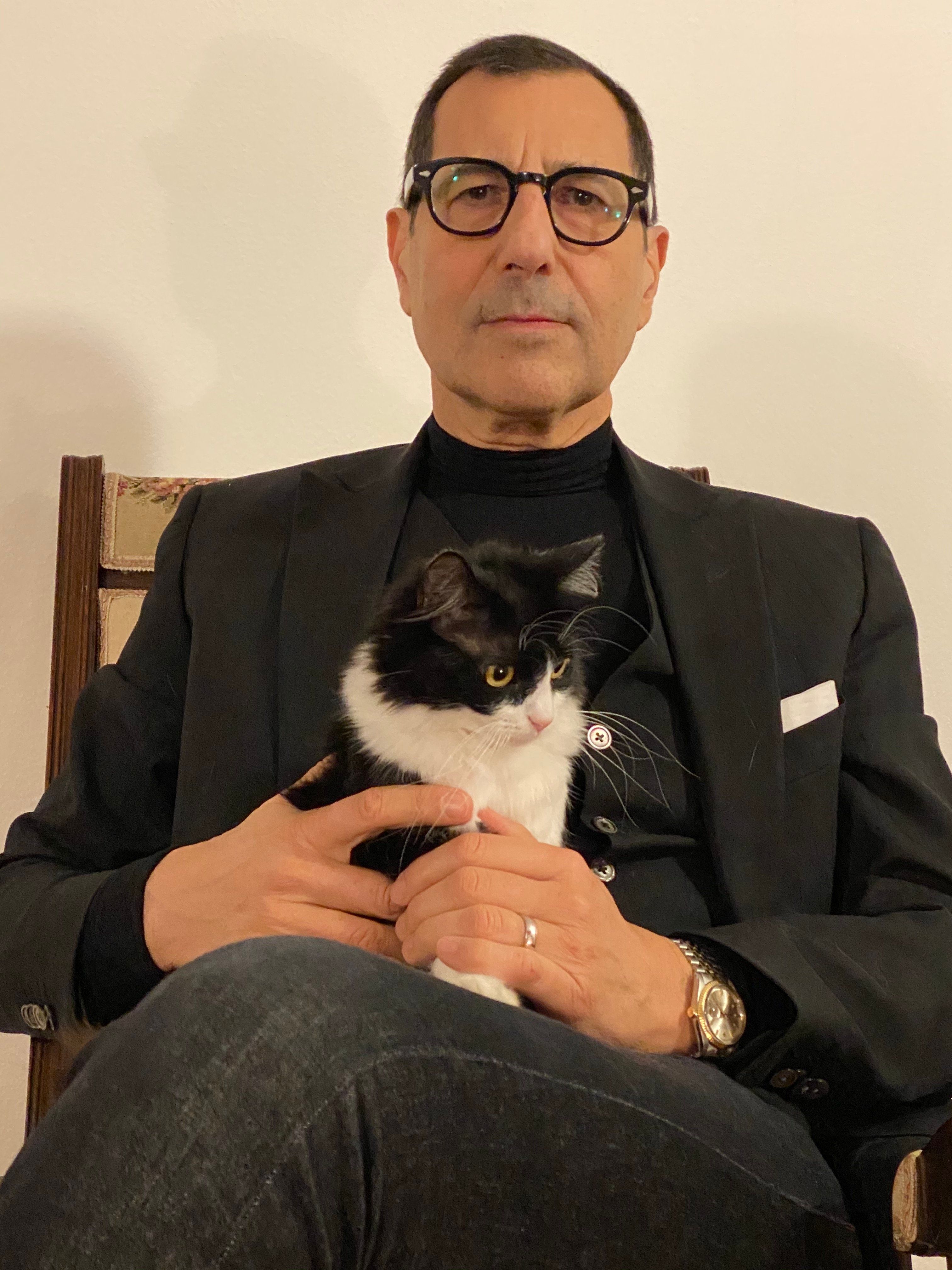 «Un gatto per amico fa bene al cuore e previene patologie»