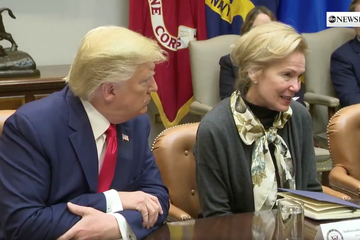 Trump Sees No Reason To Take Responsibility For Coronavirus Outbreak While Obama Still Exists