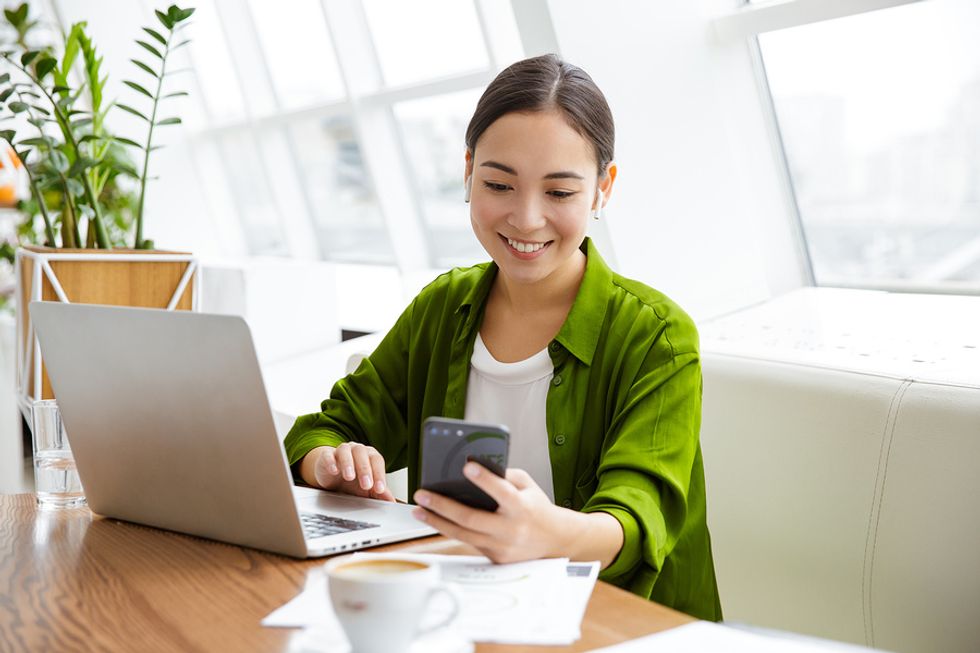 Woman quantifies her experience on her resume