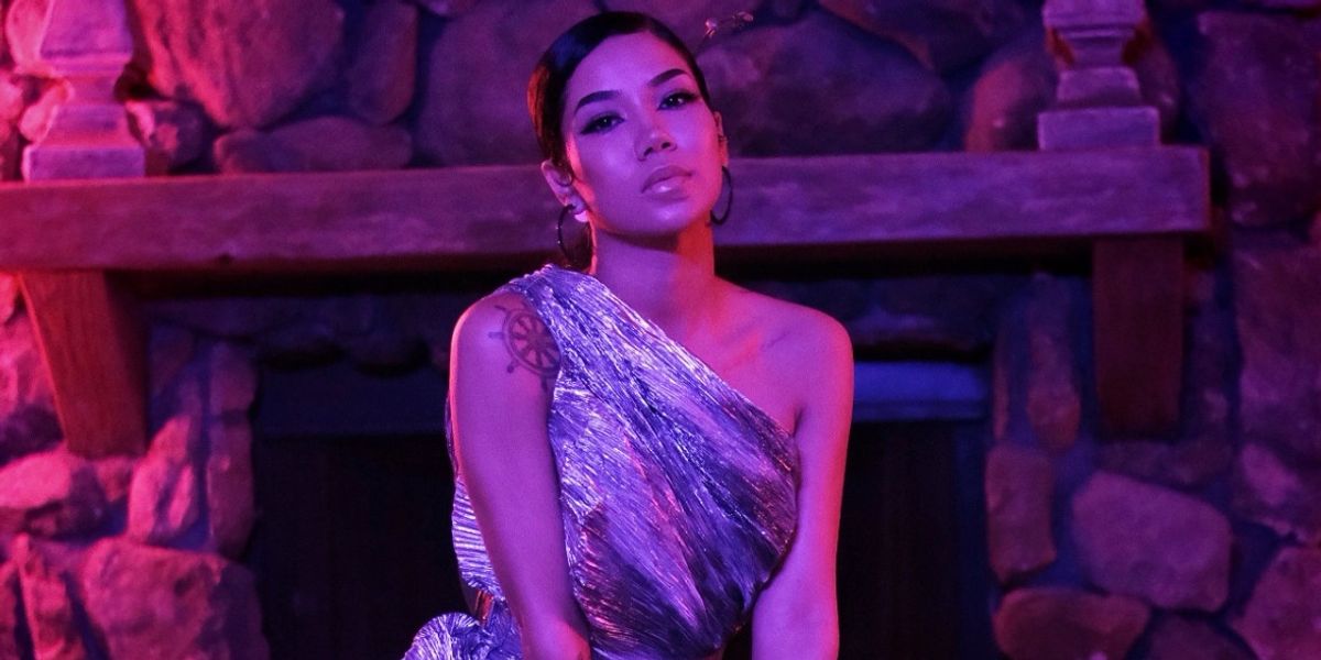 Jhene Aiko Explains How She Finds Peace Through Singing Bowls - NYLON
