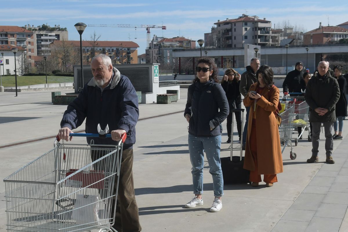 Le merci circolano, i camionisti forse. I trasportatori non sanno che fare