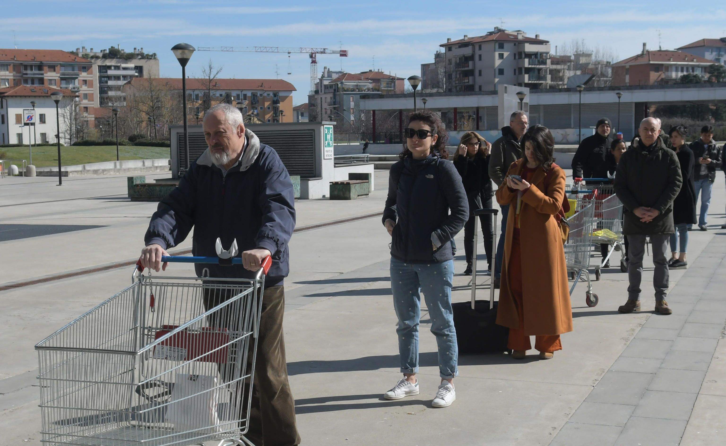 Le merci circolano, i camionisti forse. I trasportatori non sanno che fare
