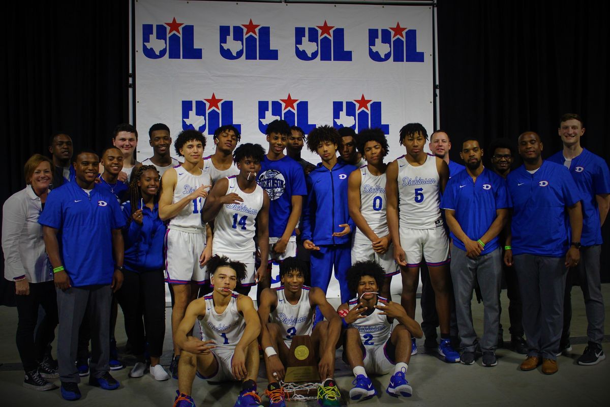 VYPE U Behind The Lens: Dickinson Gators Head To State After Win Against Bellaire Cardinals