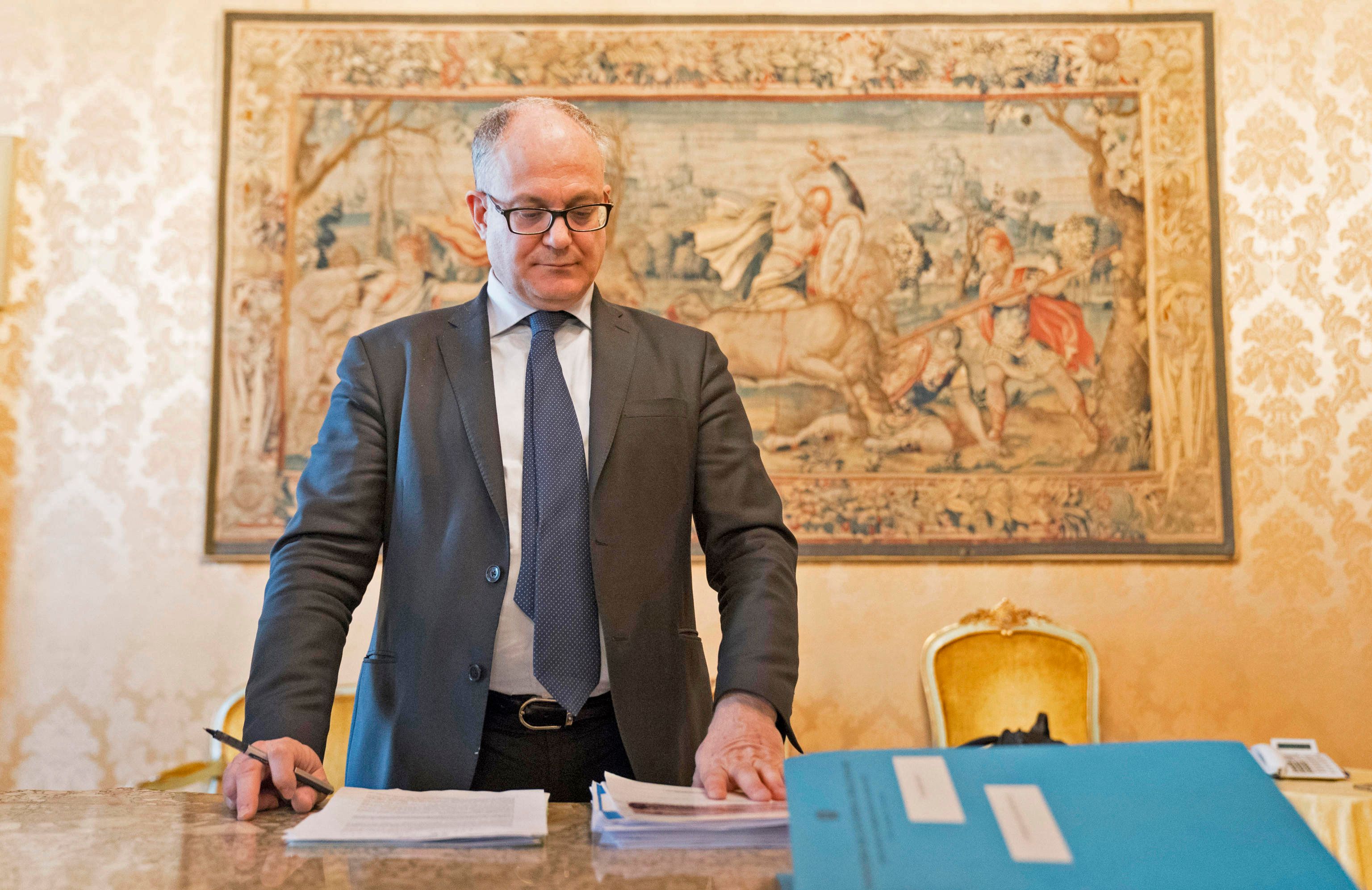 A marzo in arrivo tasse per 13 miliardi: la priorità è sospenderle tutte subito