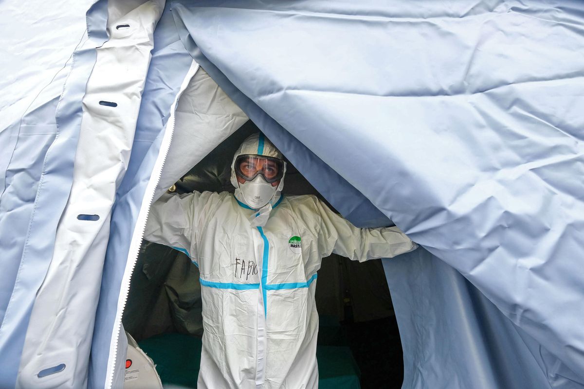 Conte prende atto del proprio fallimento. Ora tutta l’Italia finisce in zona rossa