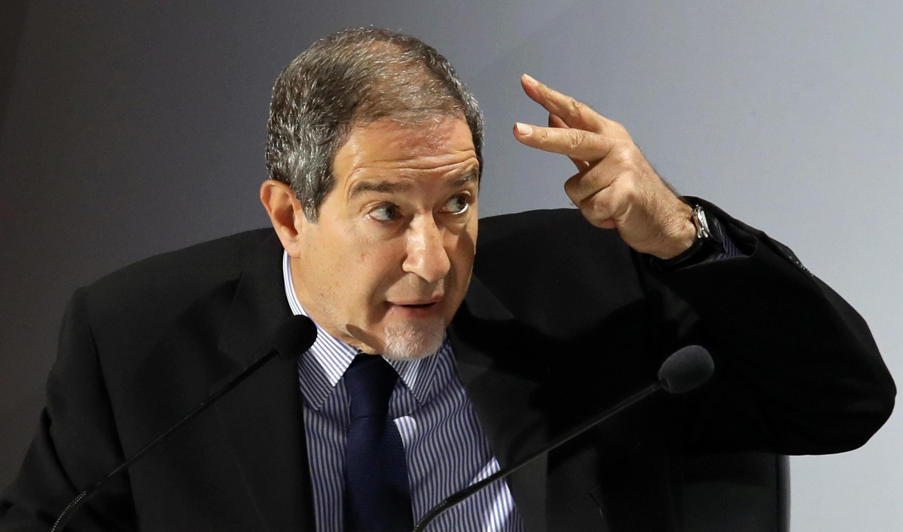 Il contagio sbarca in Sicilia. Musumeci: «Li curo sulle navi»